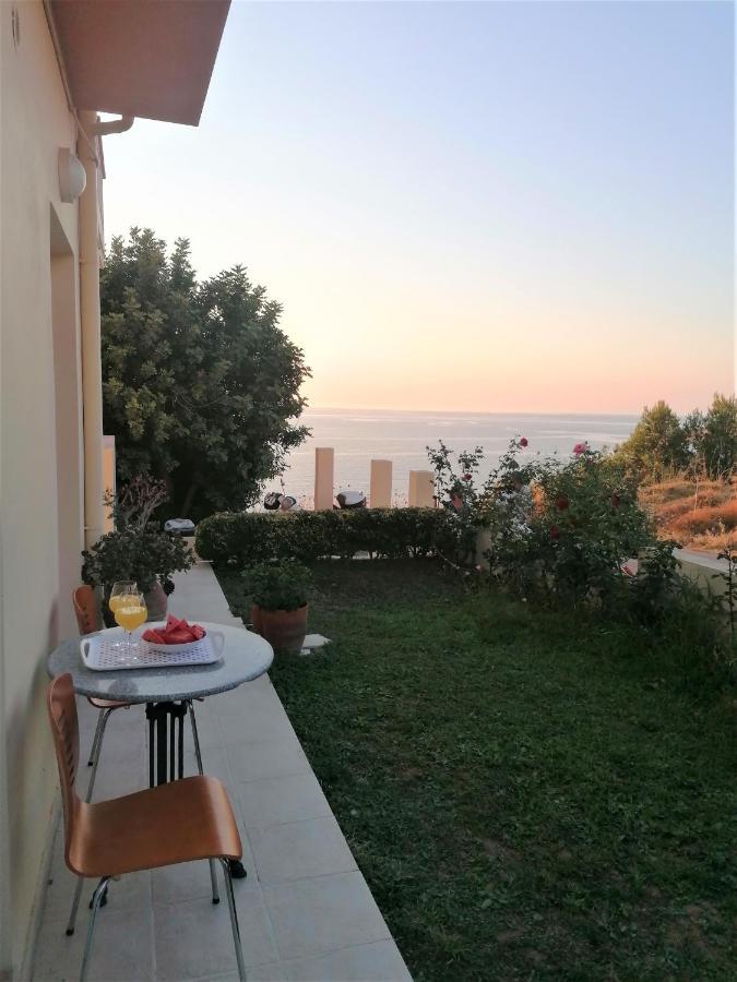 Emerald Apartment 2 Halepa Chania  Bagian luar foto