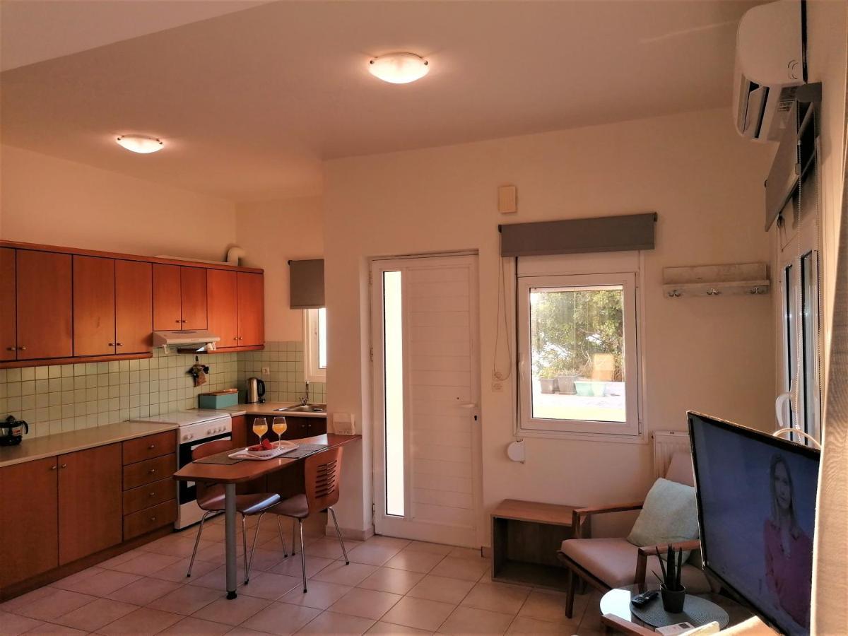 Emerald Apartment 2 Halepa Chania  Bagian luar foto